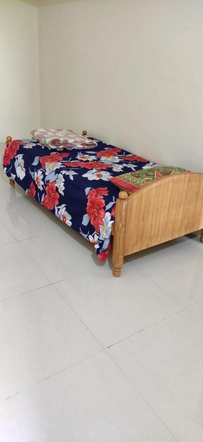 Untrained & Unplanned Apartment Jabalpur Ngoại thất bức ảnh